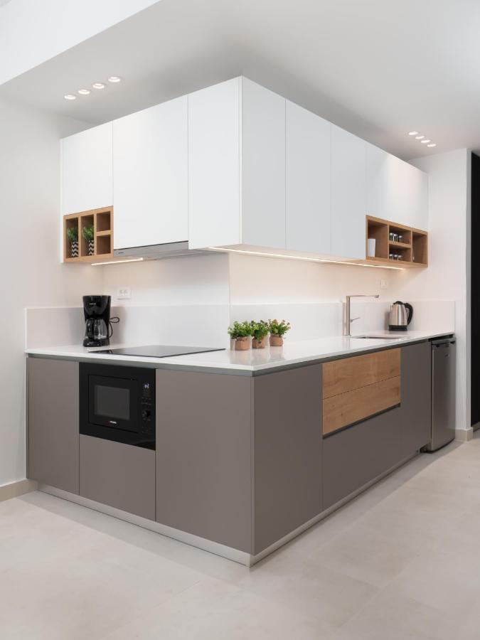 The H Experience - Eclectic Spacious Apartment Near Venetian Castle - 1 Ираклион Экстерьер фото