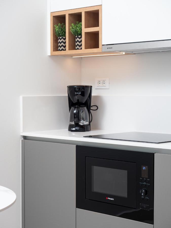 The H Experience - Eclectic Spacious Apartment Near Venetian Castle - 1 Ираклион Экстерьер фото